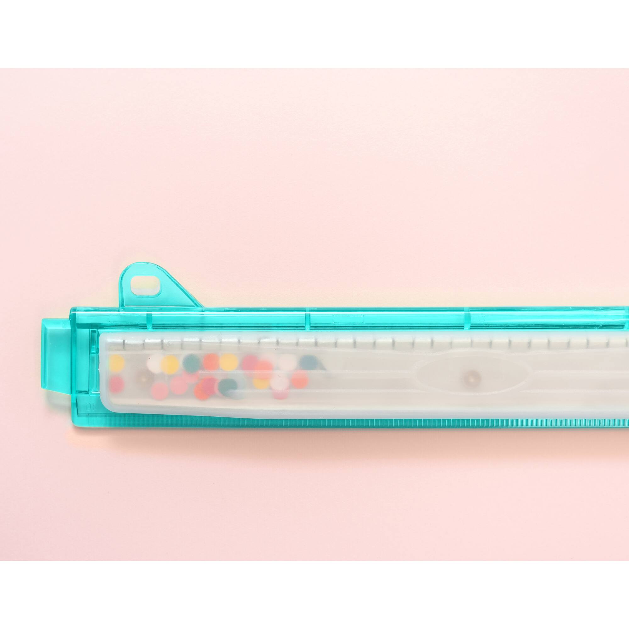 We R Memory Keepers® Classic 3-Hole Punch